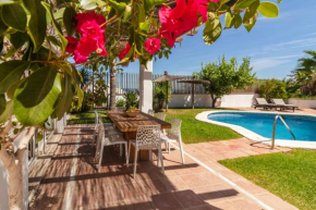 LUXURY VILLA with stunning Sea views, 600m from the Beach and the Port, Private Pool, walking distance to the old town and all amenities